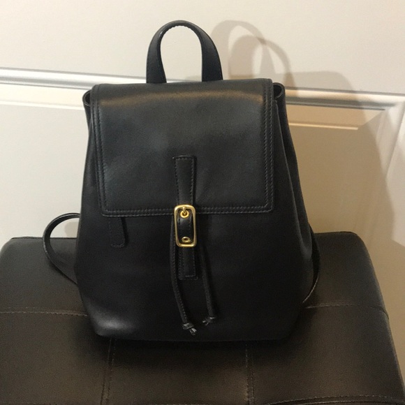 coach legacy backpack